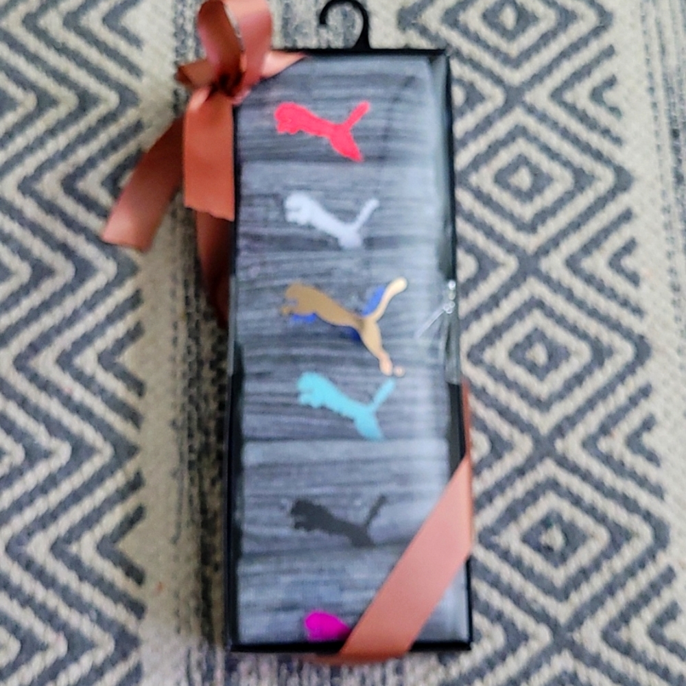 NIB Puma low cut socks